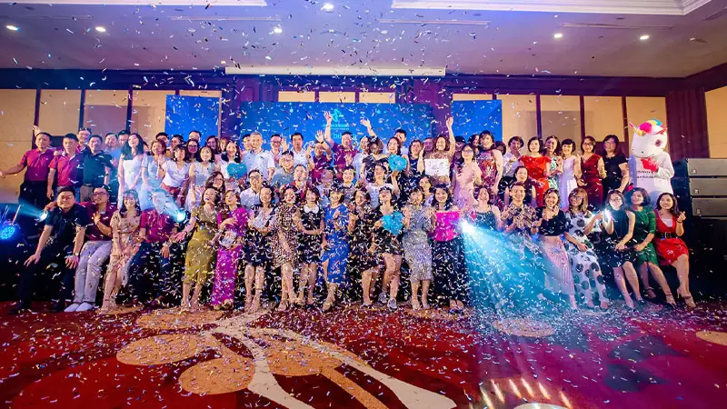 gala-dinner-duc-duong-palace
